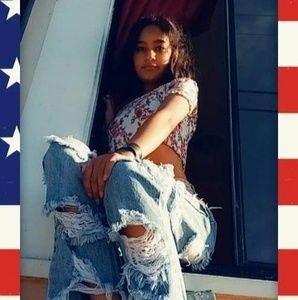 Meet your Posher, Dulce